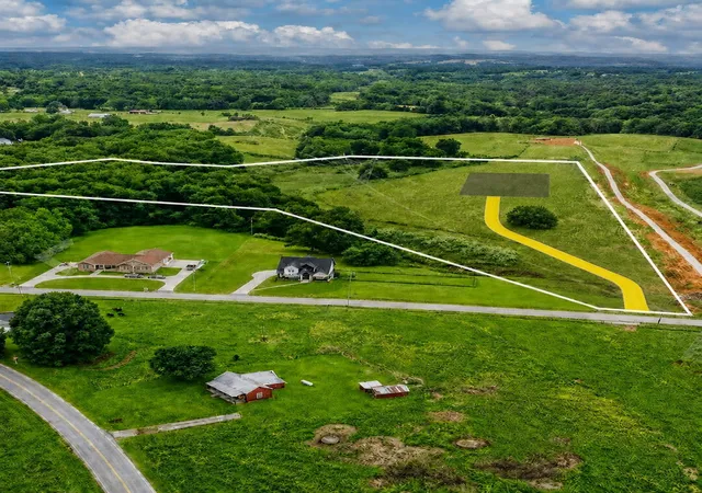 Photo 1 of Land for sale at 1930 Hickory Point Rd, Clarksville, TN 37043 | MLS# 3133559 | Listing updated on 2026-09-03