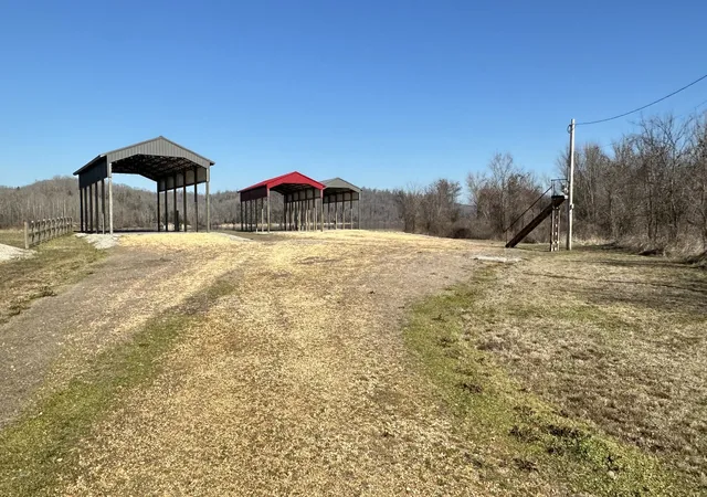3rd image of 2287 Hardin Bottom River Road, Clifton, TN 38425 | MLS# 3134692