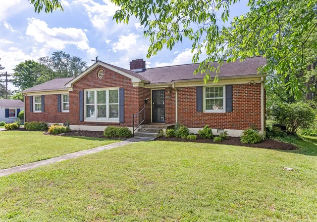 3rd image of 1512 Hadley Ave, Old Hickory, TN 37138 | MLS# 3133393