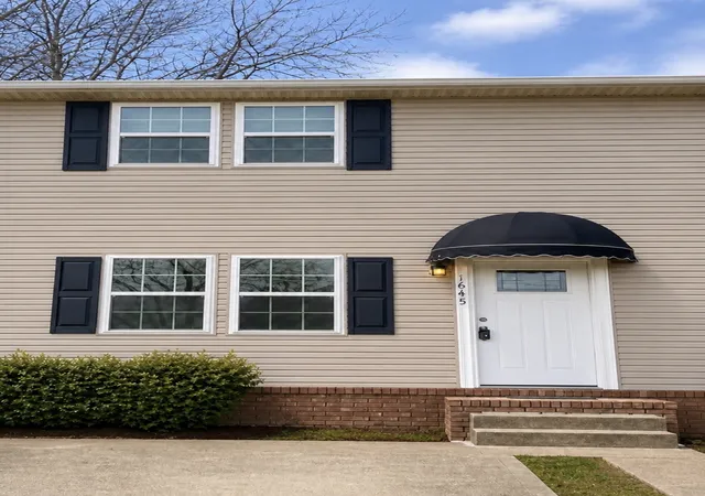Photo 1 of Sale Pending at 1645 Baltimore Dr, Clarksville, TN 37043 | MLS# 3133892 | Listing updated on 2026-07-08