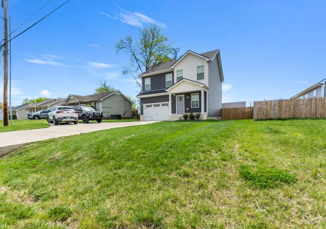 Homes for sale in Oak Grove, KY | 1307 Hugh Hunter Rd, Oak Grove, KY 42262 | MLS# 3133226