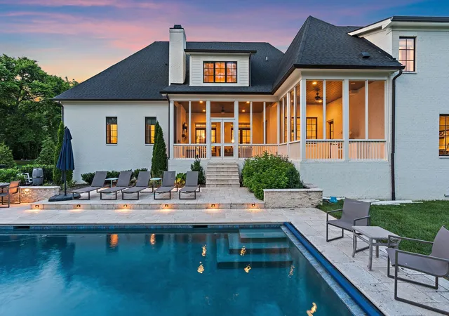 1st image of 2803 Hemingway Dr, Nashville, TN 37215 | MLS# 3133900