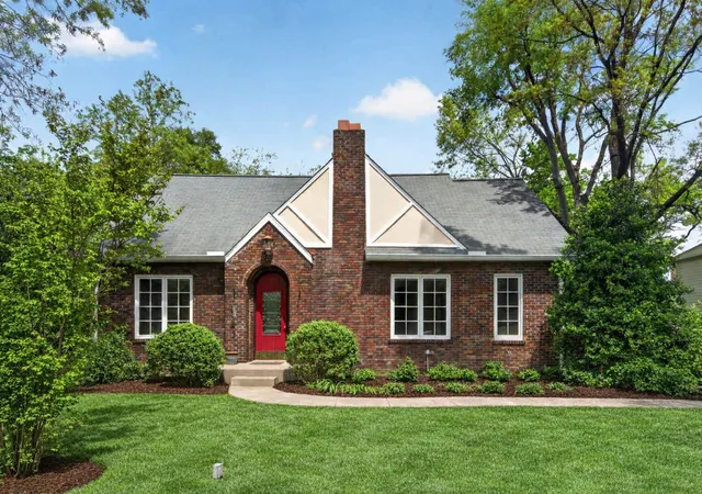 Homes for sale in Nashville, TN | 2110 Westwood Ave, Nashville, TN 37212 | MLS# 3134933
