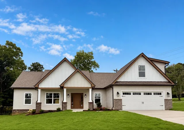 Photo 2 of Single family home for sale at 2 Willow Run Trl Nw, Cleveland, TN 37312 | MLS# 3181985 | Listing updated on 2026-08-24