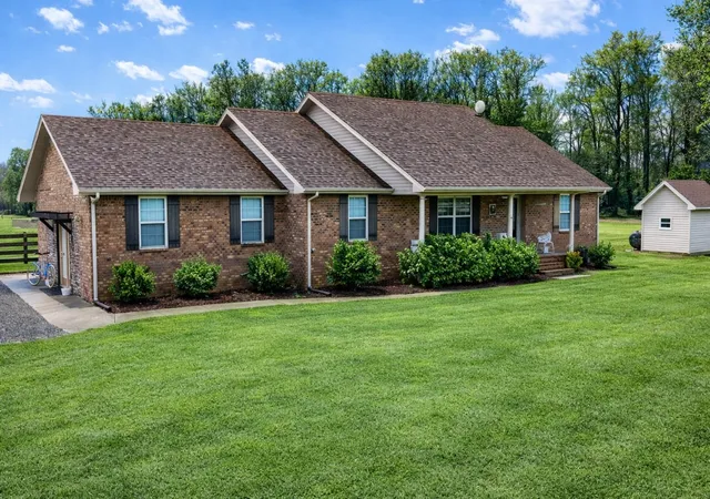 Homes for sale in Unionville, TN | 223 Rich Rd, Unionville, TN 37180 | MLS# 3133646