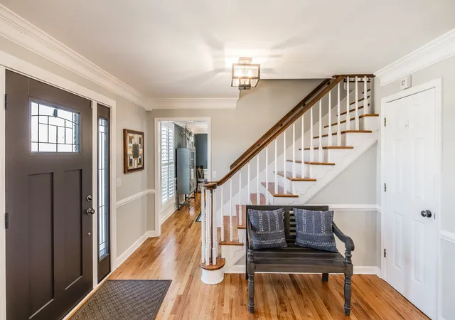 Photo 3 of Single family home for sale at 107 Meadow Ln, Hendersonville, TN 37075 | MLS# 3598262 | Listing updated on 2026-10-07