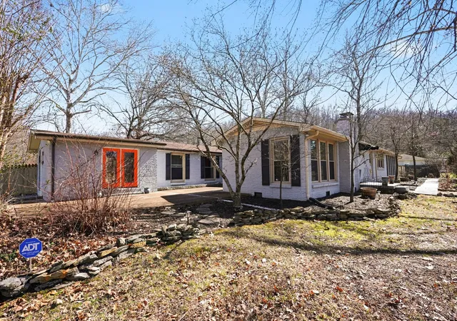 Homes for sale in Kingston Springs, TN | 202 Harpeth Hills Dr, Kingston Springs, TN 37082 | MLS# 3133795