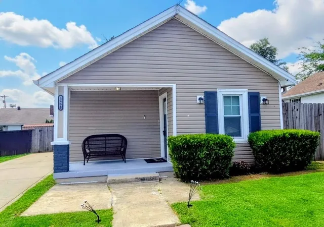 Homes for sale in Old Hickory, TN | 2804 Elliott Dr, Old Hickory, TN 37138 | MLS# 3133886