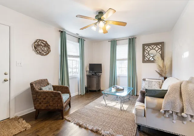 4th image of 5536 Oakmont Cir, Nashville, TN 37209 | MLS# 3155917