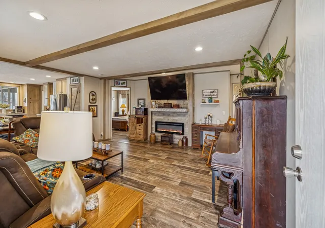 4th image of 470 James Whitefield Rd, Bethpage, TN 37022 | MLS# 3136435