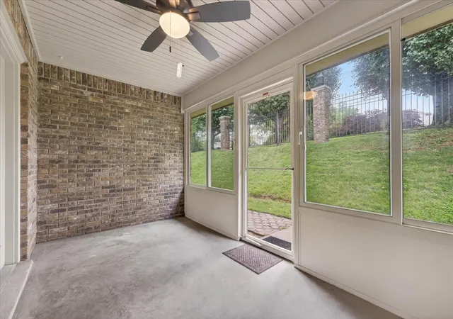 Photo 3 of Condo for sale at 457 Country Clb Ct, Clarksville, TN 37043 | MLS# 3134985 | Listing updated on 2026-10-07