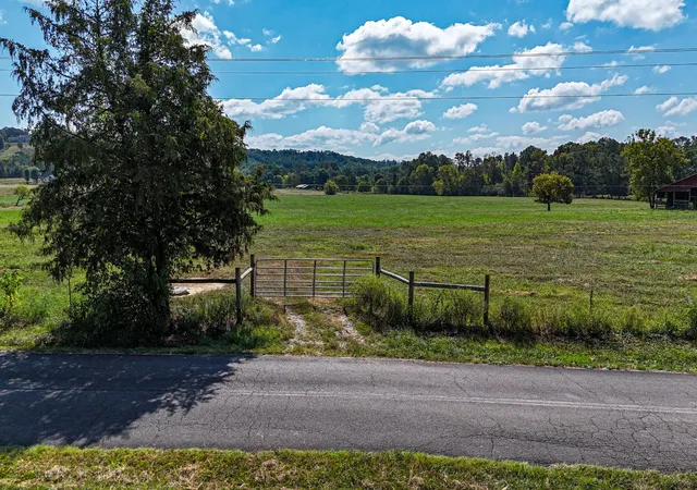 Homes for sale in Old Fort, TN | 1 Gap Springs Road Se, Old Fort, TN 37362 | MLS# 3224521
