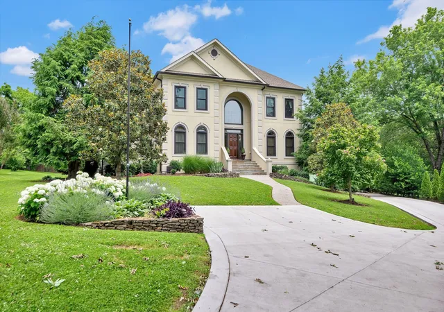 1st image of 749 Adkisson Ln, Nashville, TN 37205 | MLS# 3183153