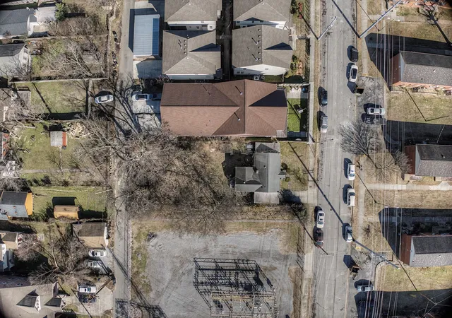 3rd image of 1221 14Th Ave S, Nashville, TN 37212 | MLS# 3134571