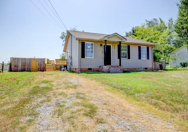 Photo 4 of Sale Pending at 928 Van Buren Ave, Oak Grove, KY 42262 | MLS# 3134531 | Listing updated on 2026-09-05