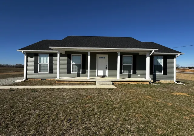Photo 1 of Single family home for sale at 24 Henkle Ln, Loretto, TN 38469 | MLS# 3135367 | Listing updated on 2026-09-22