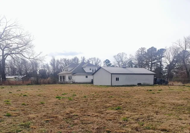 Photo 4 of Single family home for sale at 200 E College St, Saulsbury, TN 38067 | MLS# 3134660 | Listing updated on 2026-08-25