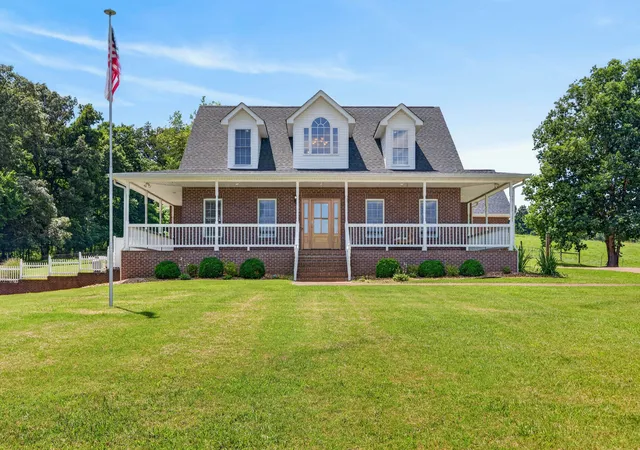 Homes for sale in Bumpus Mills, TN | 3989 Cadiz Rd, Bumpus Mills, TN 37028 | MLS# 3166266