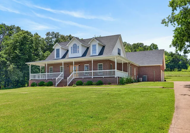 Homes for sale in Bumpus Mills, TN | 3989 Cadiz Rd, Bumpus Mills, TN 37028 | MLS# 3166266