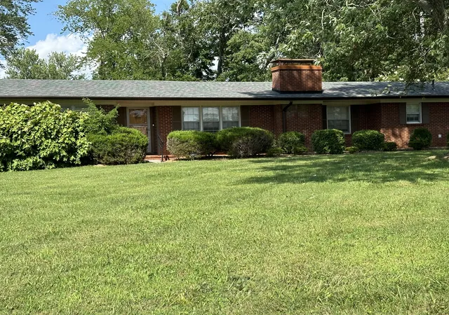 Homes for sale in Mc Minnville, TN | 110 Westwood 6th Ave, Mc Minnville, TN 37110 | MLS# 3136225