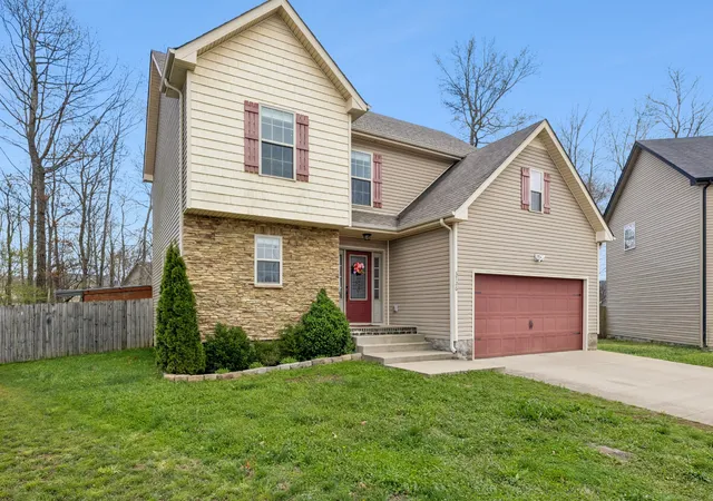 Photo 3 of Single family home for sale at 3726 Crisscross Ct, Clarksville, TN 37040 | MLS# 3145027 | Listing updated on 2026-10-09