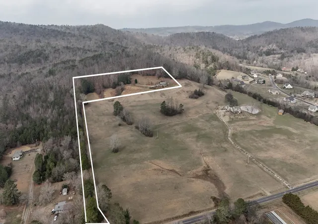 Homes for sale in Rocky Face, GA | 1578 Old Ringgold Road, Rocky Face, GA 30740 | MLS# 3135085