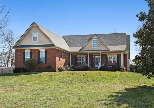 Photo 1 of Single family home for sale at 3493 Petty Ln, Columbia, TN 38401 | MLS# 3510562 | Listing updated on 2026-09-22