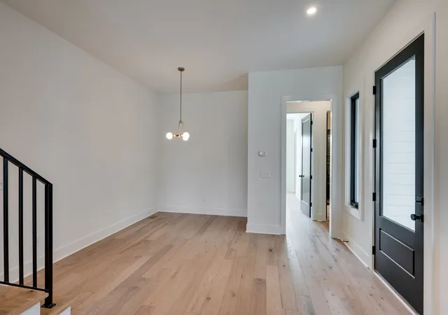 3rd image of 605 Morrow Rd #A, Nashville, TN 37209 | MLS# 3135717