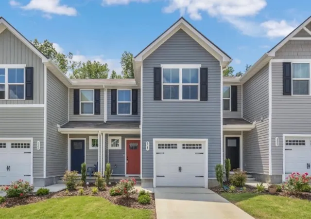 Townhouse at 828 Knox Crst Dr, Lebanon, TN 37090 | MLS# 3135519 |  | Sold on 2026-04-07