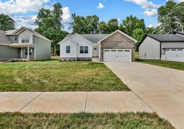 Homes for sale in Oak Grove, KY | 13 Echo Ridge, Oak Grove, KY 42262 | MLS# 3135677