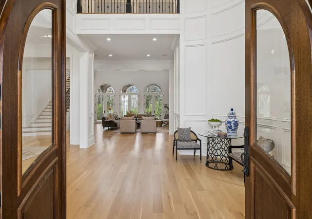5th image of 2122 Old Hickory Blvd, Nashville, TN 37215 | MLS# 3208169