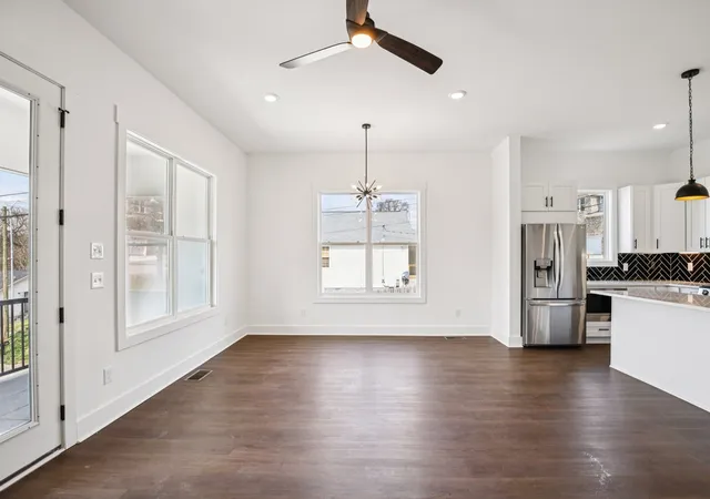 3rd image of 2213 18Th Ave N, Nashville, TN 37208 | MLS# 3144853
