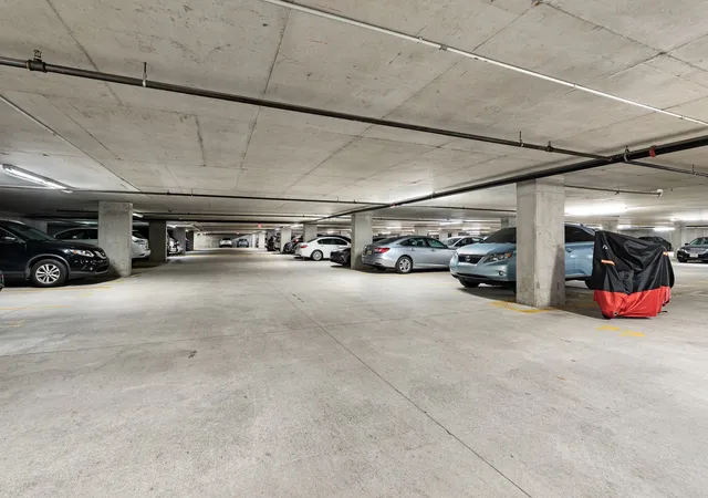 2nd image of 3000 Vanderbilt Pl, Nashville, TN 37212
