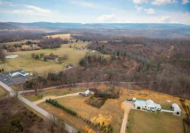 3rd image of 301 Andy Haney Rd, Cookeville, TN 38506 | MLS# 3135929