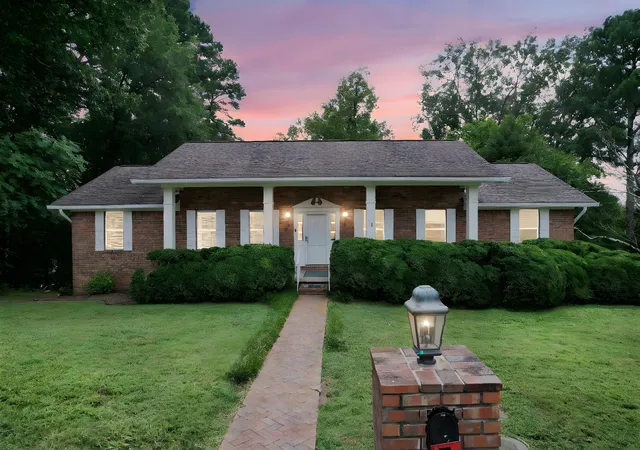 Homes for sale in Chattanooga, TN | 7104 Moreview Road, Chattanooga, TN 37412 | MLS# 3224495