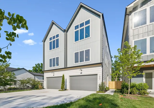 Photo 3 of Townhouse for sale at 1625a Northview Ave, Nashville, TN 37216 | MLS# 3516403 | Listing updated on 2026-10-05