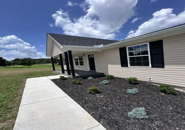 Photo 3 of Single family home for sale at 80 Dave O Ln, Loretto, TN 38469 | MLS# 3136015 | Listing updated on 2026-10-06