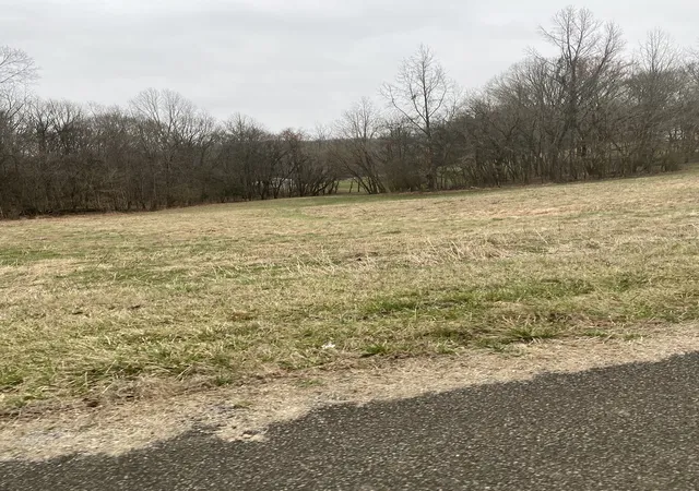 2nd image of 883 Scenic Dr, Pulaski, TN 38478 | MLS# 3135978