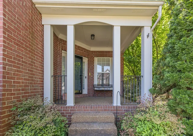 3rd image of 821 Holt Grove Ct, Nashville, TN 37211 | MLS# 3176533