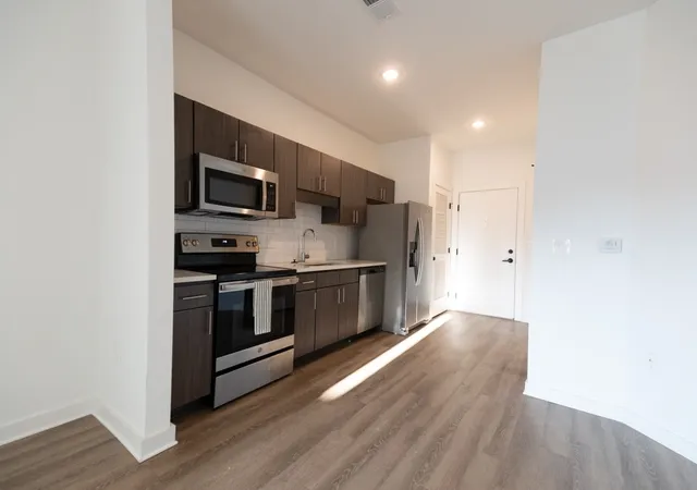 1st image of 1540 Lebanon Pike #411, Nashville, TN 37210 | MLS# 3166136