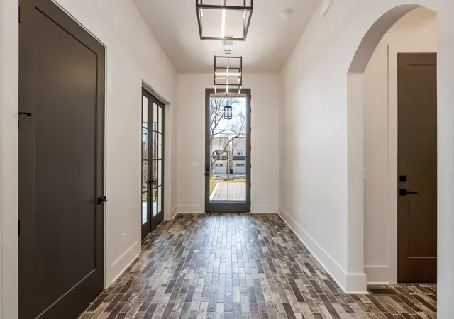 4th image of 3911 Cross Creek Rd #A, Nashville, TN 37215 | MLS# 3147241