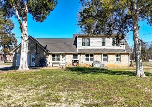 4th image of 1621 Hwy 41A N, Shelbyville, TN 37160 | MLS# 3136656
