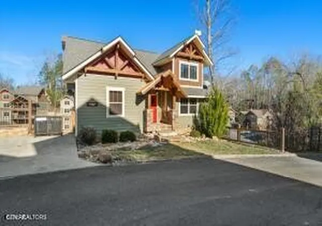 2nd image of 712 Still Hill Way, Gatlinburg, TN 37738 | MLS# 3311880