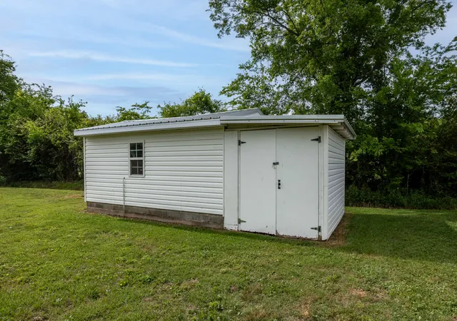 26th image of 819 Murrey Dr, Pulaski, TN 38478 | MLS# 3137094