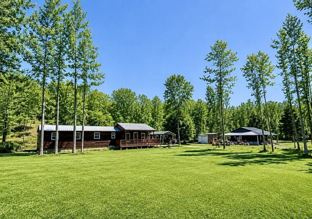 Homes for sale in Lobelville, TN | 664 Russ Valley Rd, Lobelville, TN 37097 | MLS# 3138052