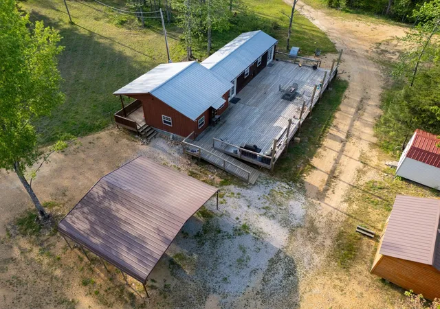 Homes for sale in Lobelville, TN | 664 Russ Valley Rd, Lobelville, TN 37097 | MLS# 3138052