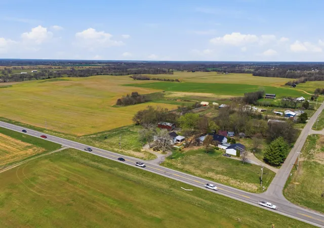 Homes for sale in Cedar Hill, TN | 6013 Hwy 41 N, Cedar Hill, TN 37032 | MLS# 3143433