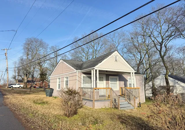 Photo 2 of Single family home for sale at 2900 Morningside Dr, Nashville, TN 37207 | MLS# 3150047 | Listing updated on 2026-08-25