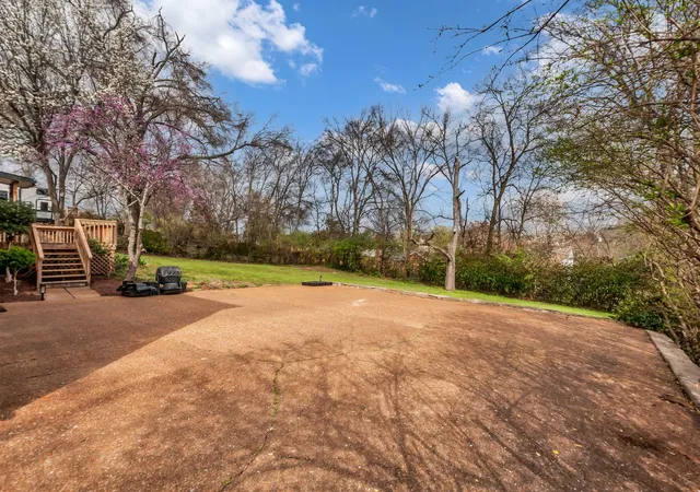 2nd image of 68 Vaughns Gap Rd, Nashville, TN 37205 | MLS# 3148710