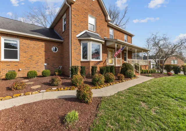 2nd image of 709 Harris Dr, Gallatin, TN 37066 | MLS# 3139879